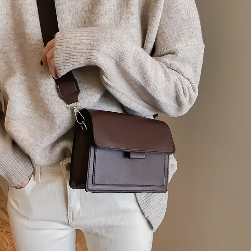 

Classic Retro Women's Crossbody Bag - Stylish Brown Shoulder Handbag With Adjustable Strap And Detail, Compact Flap Design For Use, Small Crossbody Bag