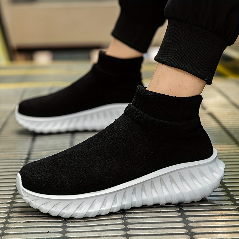 New Winter Collection of Thick-Soled Oversized Unisex Shoes, Warm Mid-Top Couple Shoes, Easy Slip-On Soft Casual Walking Shoes
