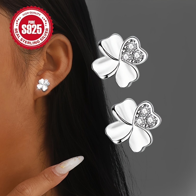 

Pair Of Women's Earrings, S925 Silver, Style With Zirconia , Small And Cute, Sweet And Suitable For Girls To Wear, Low Allergy 1.56g