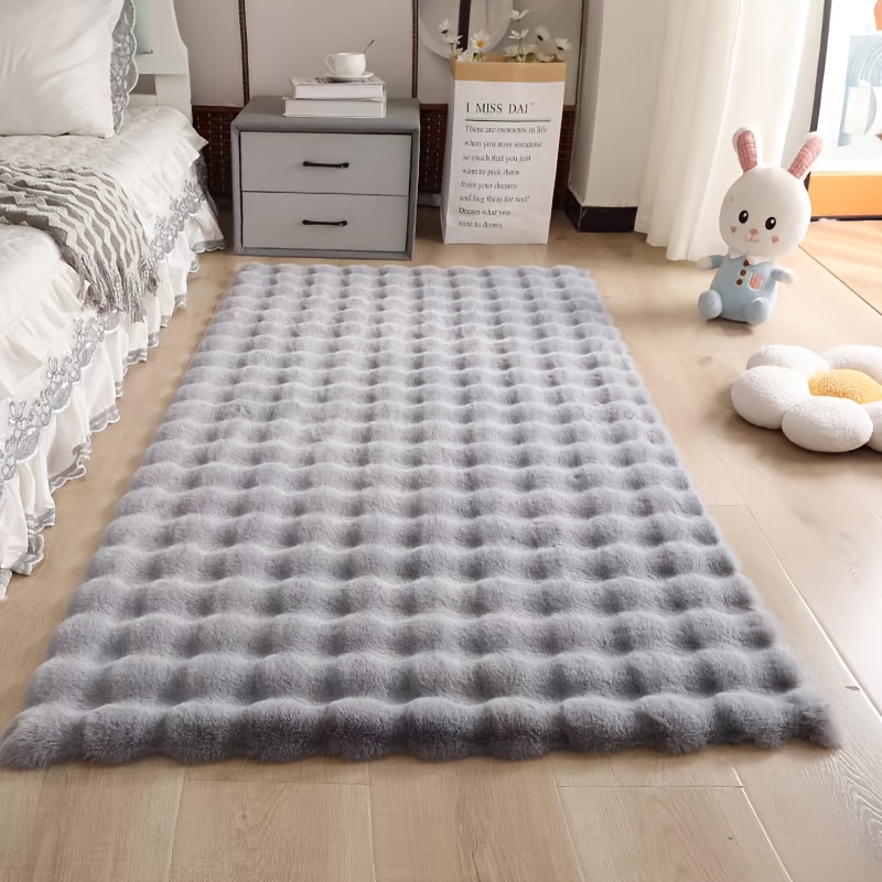 TEMU 1pc Cream-style Bubble Plush Carpet, Extra Plush, Comfortable & Non-slip, 100% Polyester, Thickened Long Plush Bedroom Rug, Soft & Skin-friendly