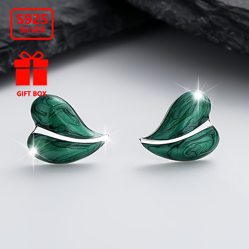 

2pcs Elegant S925 Pure Silvery Retro Drip Green Gradient Earrings For Women Suitable For . 2.3g