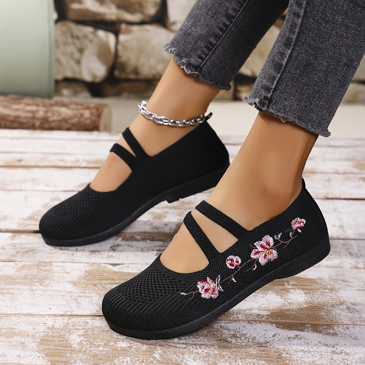 Image of Women's Spring Floral Knit Ballet Flats - Breathable Slip-on Shoes With Eva Insole, Pvc Sole, And Comfortable Fabric Lining For Casual Wear