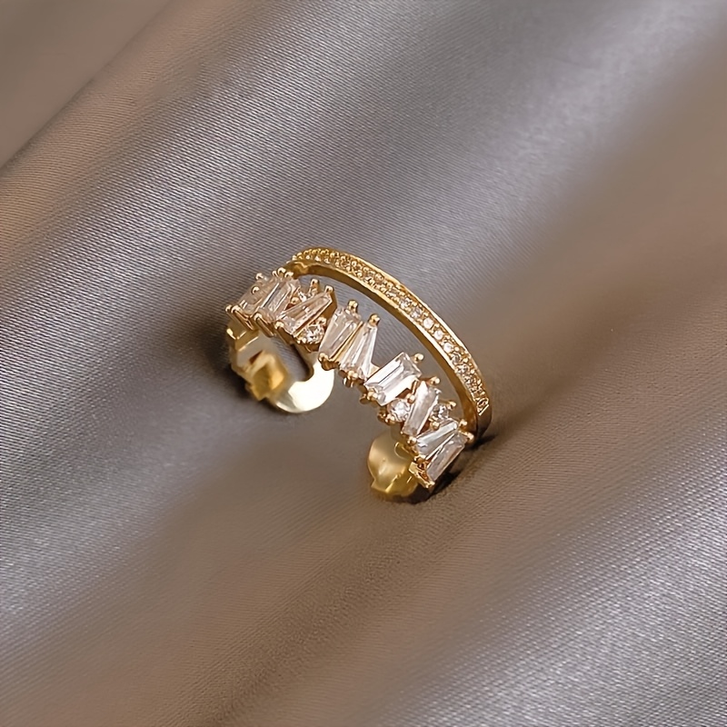 Image of 1 Stylish And Elegant Light Luxury Double-layer Synthetic Synthetic Zirconia Ring