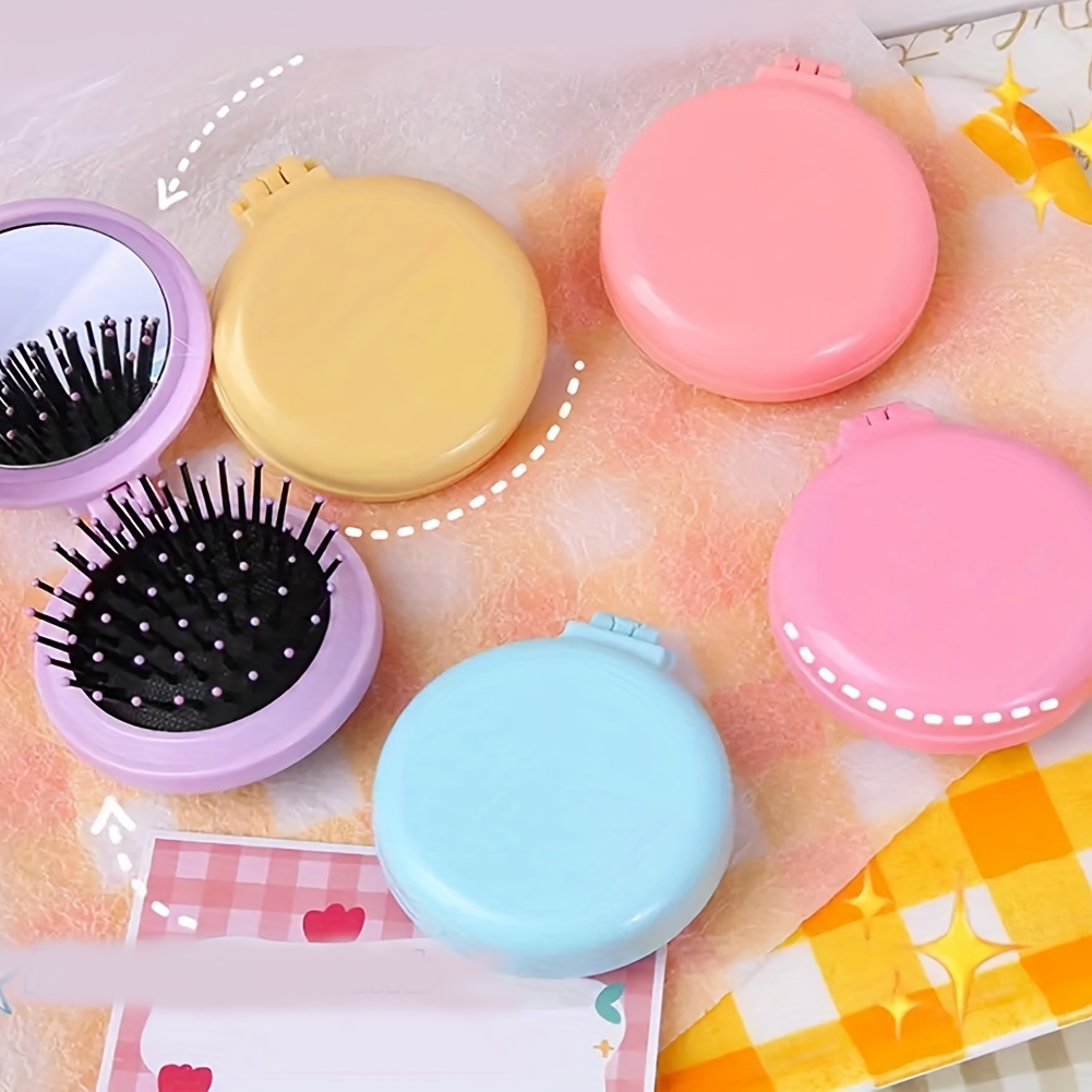 

5pcs/set Round Mini Air Cushion Comb, Mini Portable Hairdressing Comb, Foldable Hair Comb With Makeup Mirror, Suitable For Travel Home Outgoing Use, Random Color