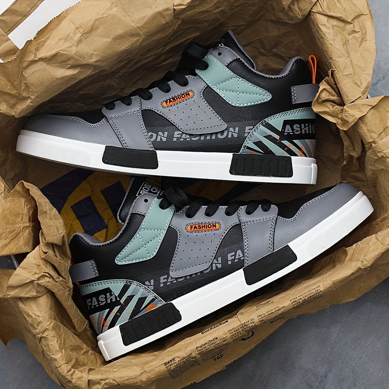 Zapatillas de skate de media caña con bloques de color a la moda para hombre, con una suela suave, duradera y ligera, perfectas para deportes y running. Zapatillas casuales de moda que son cómodas e ideales para primavera y otoño.