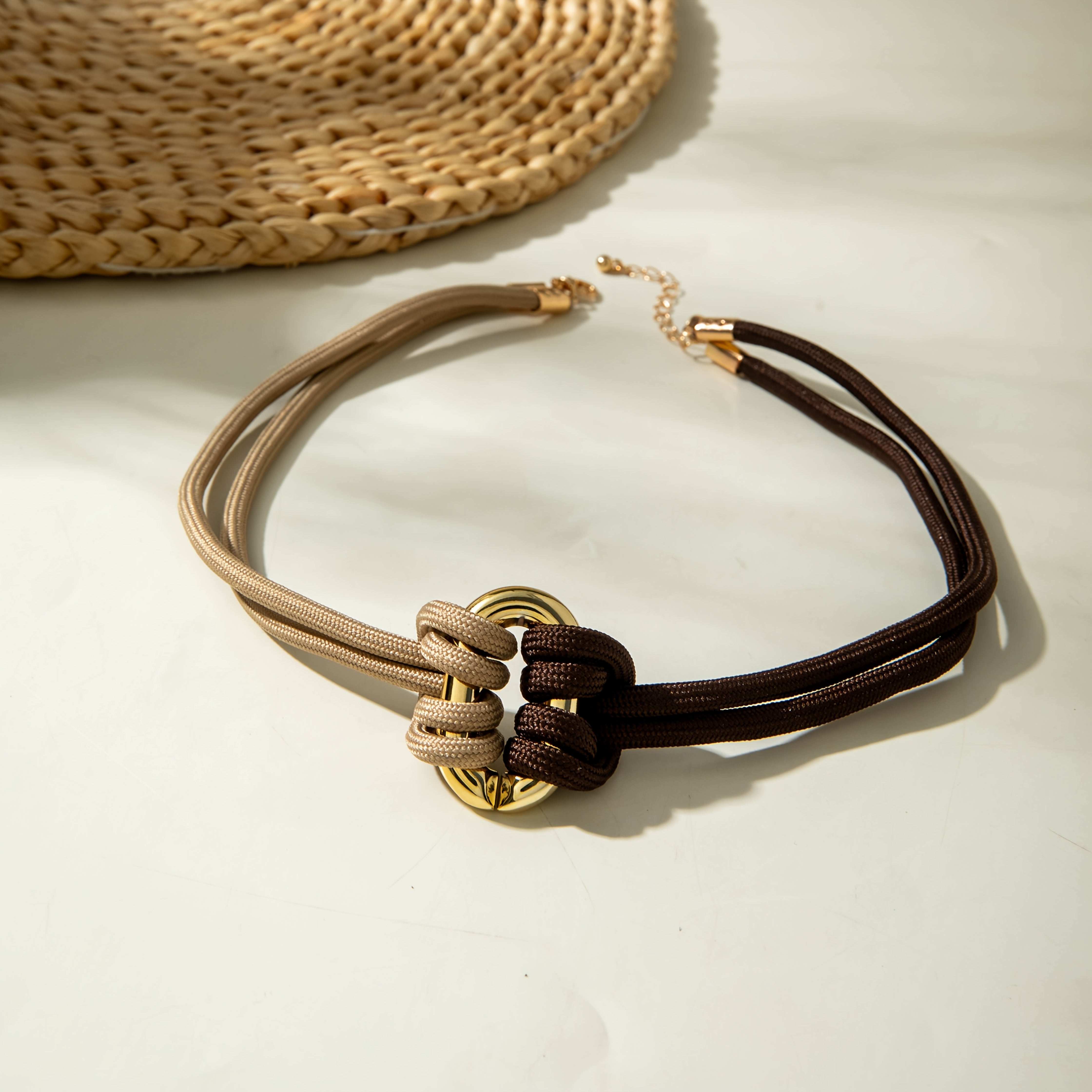 TEMU 1 pièce Collier ras du cou minimaliste vintage en à blocs de couleur, cordon rond avec nœud noué à , pendentif CCB géométrique, chaîne pour