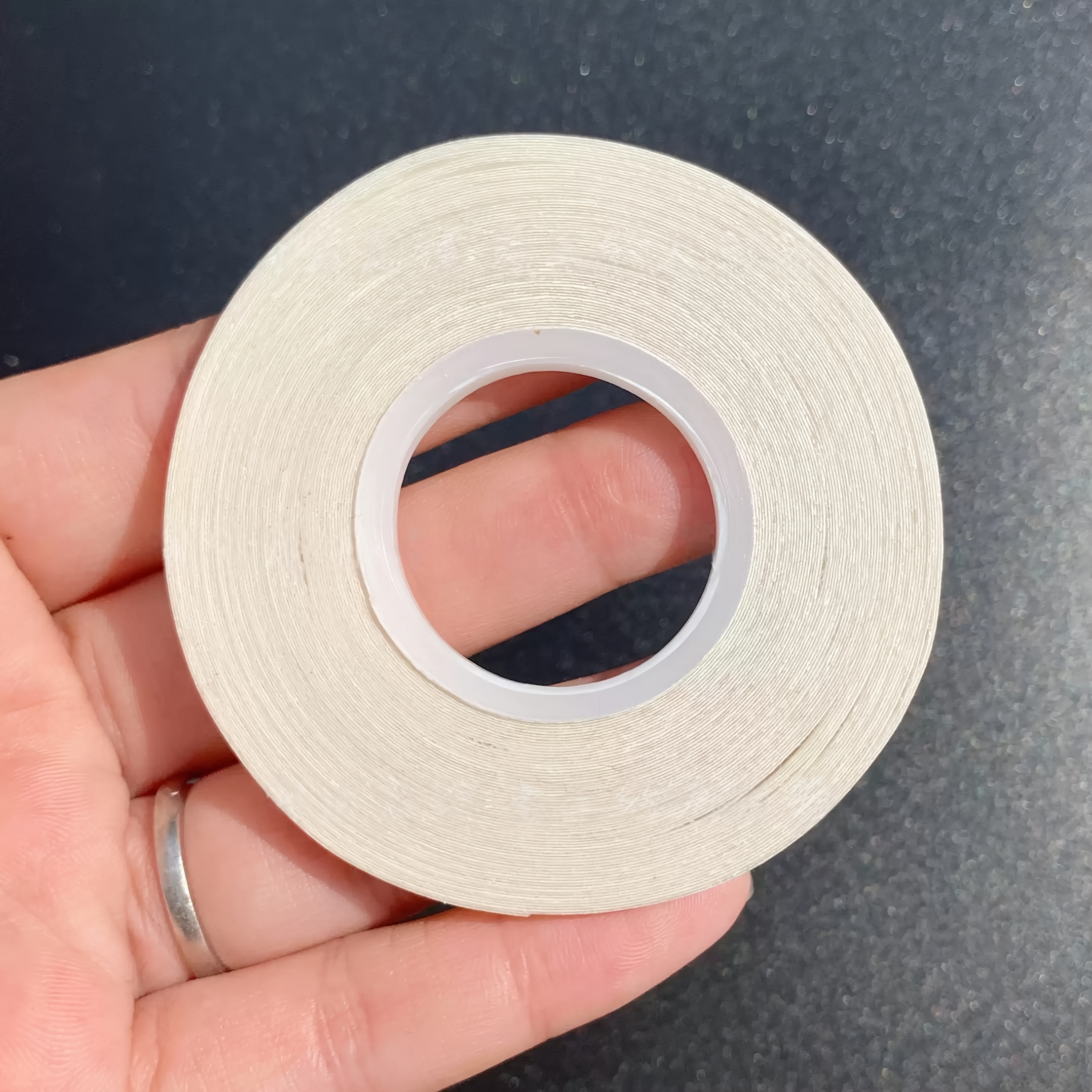 E-shop /Rolle Breite 3mm 4mm 5mm Ultrafeines Unsichtbares Doppelseitiges Klebeband für Puppenkleidung, Wasserlösliches und Verschwindendes