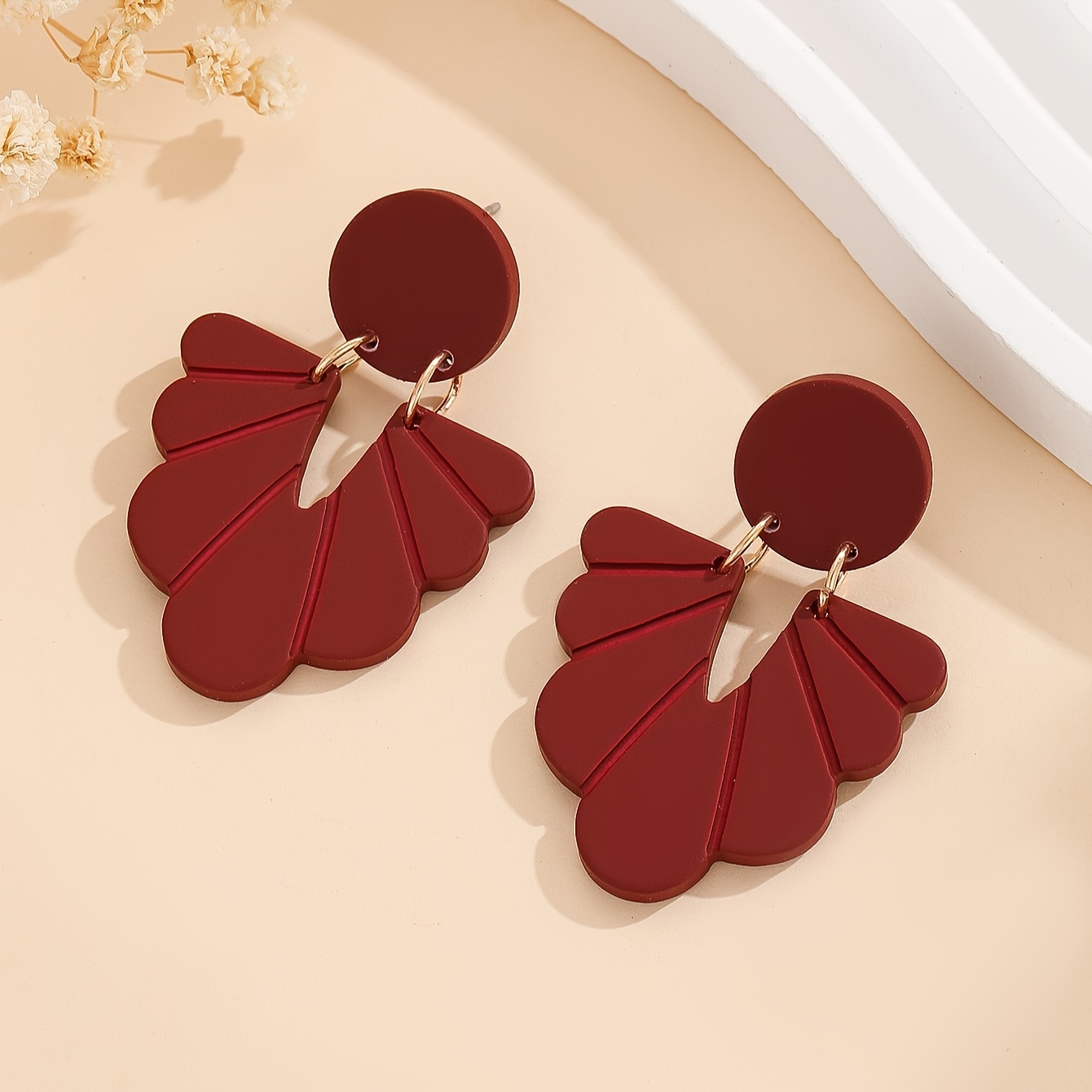Chic Burgundy 3d Pattern Soft Clay Texture Acrylic Earrings, Vintage & Cute Earrings For Women, Casual Dating Decor