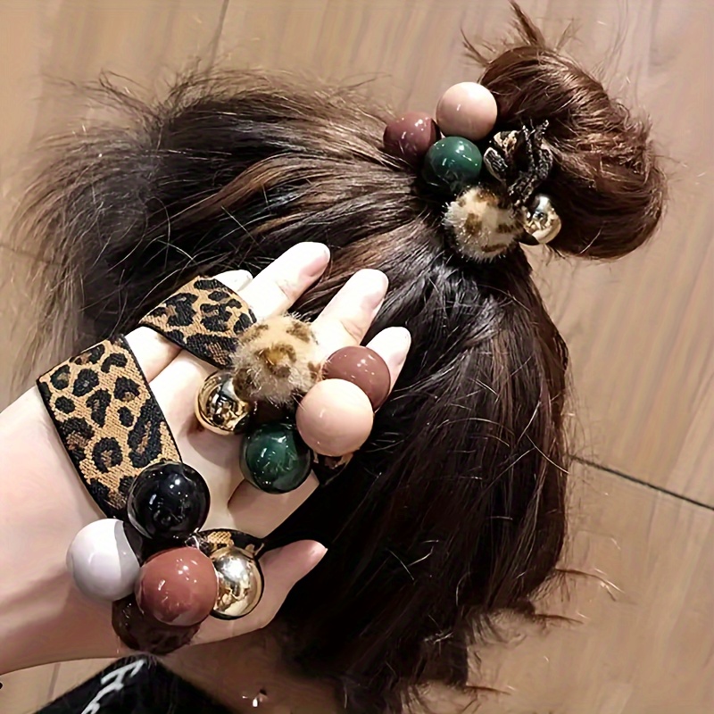 

2-piece Set Fashion Leopard Print Beaded Scrunchie Hair Band For Women, Elegant & Simple Style, Perfect Elastic Ponytail Holder For Daily Wear