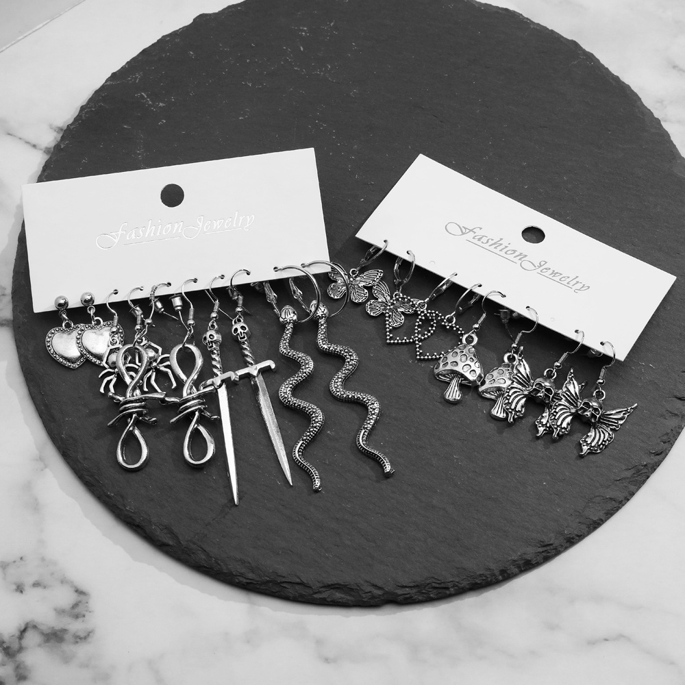 TEMU 9 Pairs Heart Snake Mushroom Card Earrings Halloween Jewelry Suitable For Women' Matching Party Gift