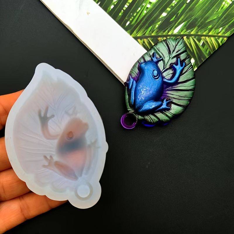 

1pc Moule en Silicone pour Porte-clés Grenouille, 3D pour Moule de de Pendentif Feuille de Lotus pour la Fabrication de Bijoux en Résine DIY, Moule d'Artisanat de Irrégulière