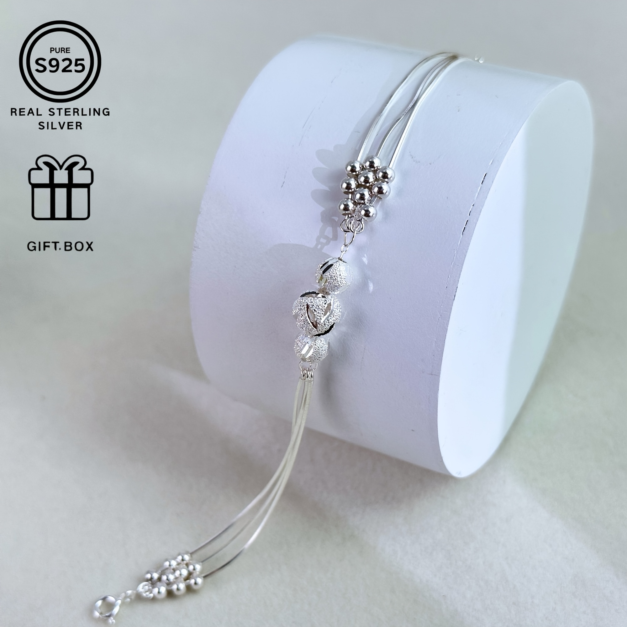 Elegant 925 Silver Bracelet for Women