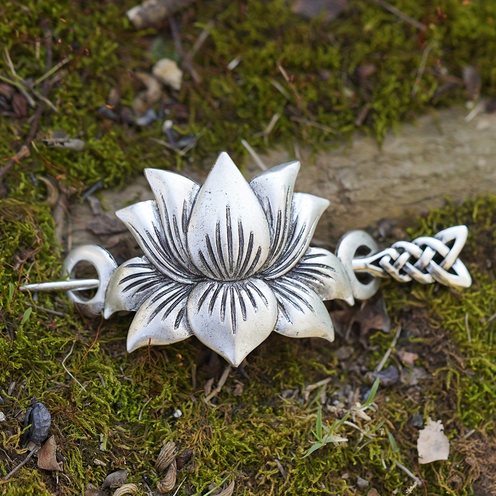 TEMU Vintage Style Alloy Barrette With Floral Design - Single Piece Flower-shaped Hair Clip, Solid Color Metal Accessory For Ages 14 And Up, Ideal Gift