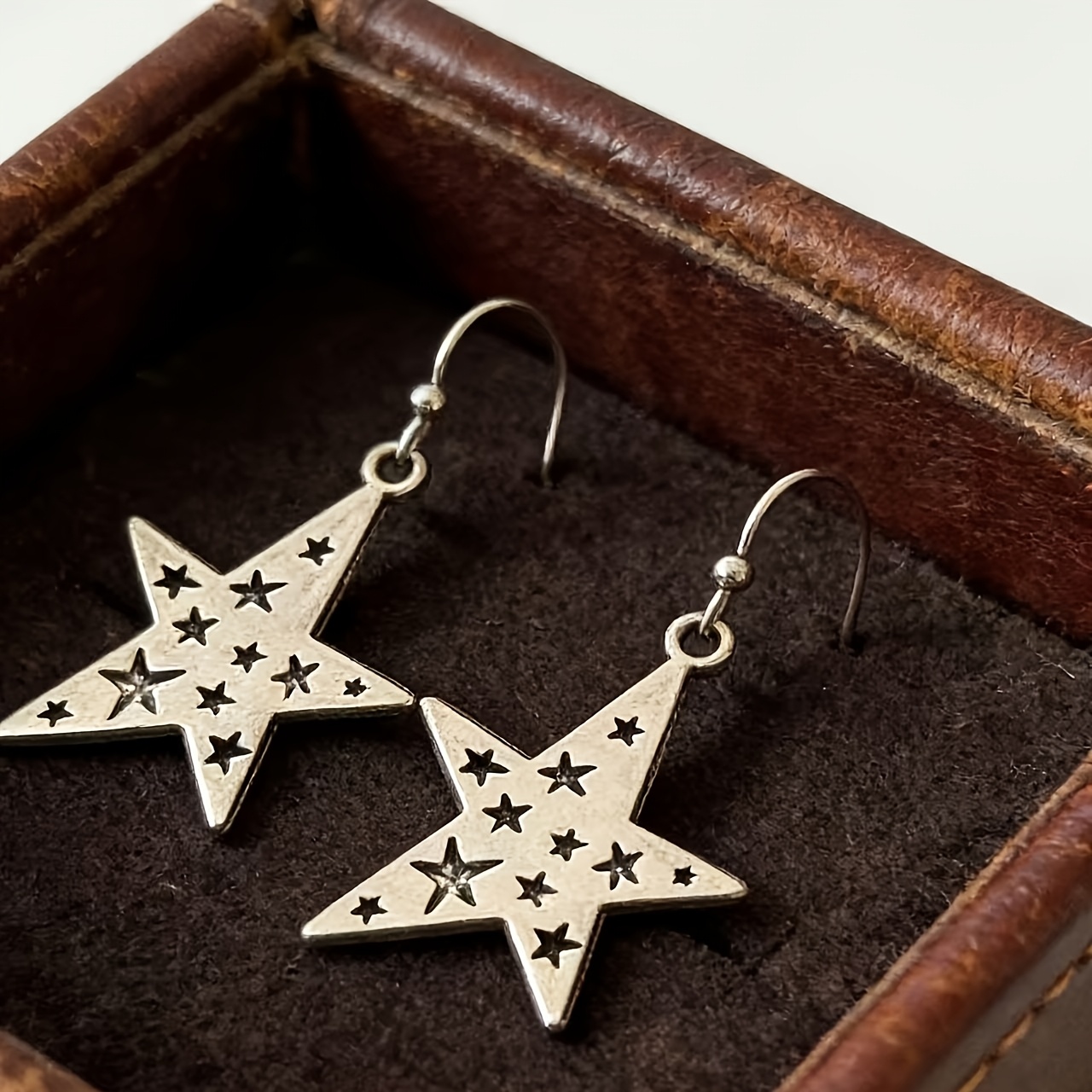 Women's Vintage Distressed Starburst Pentagram Dangle Earrings