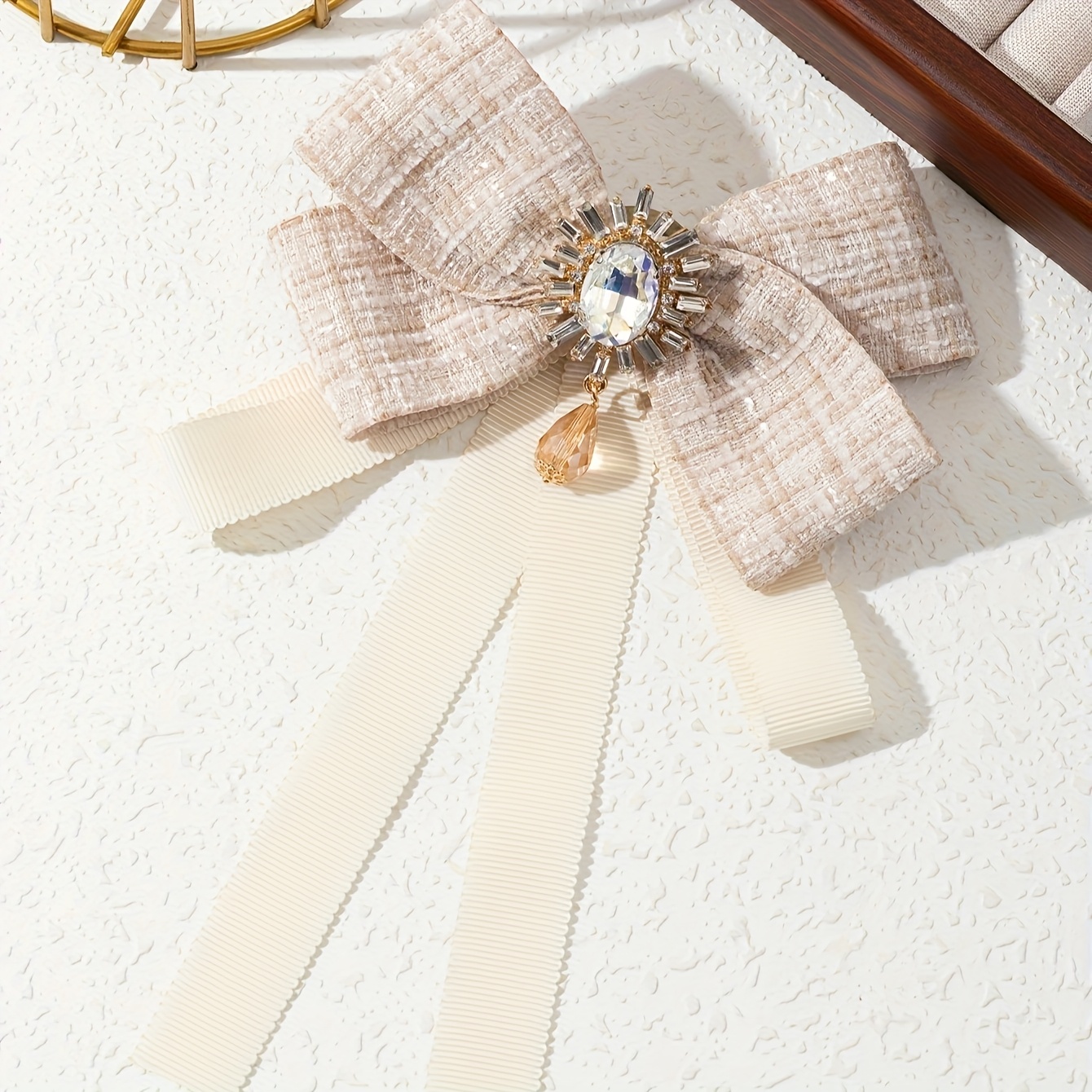 TEMU 1pc, Elegant And Gorgeous Vintage-style Brooch With A Fabric , Large Size, Featuring A Sparkling Large Rhinestone Accessory. Suitable For Daily