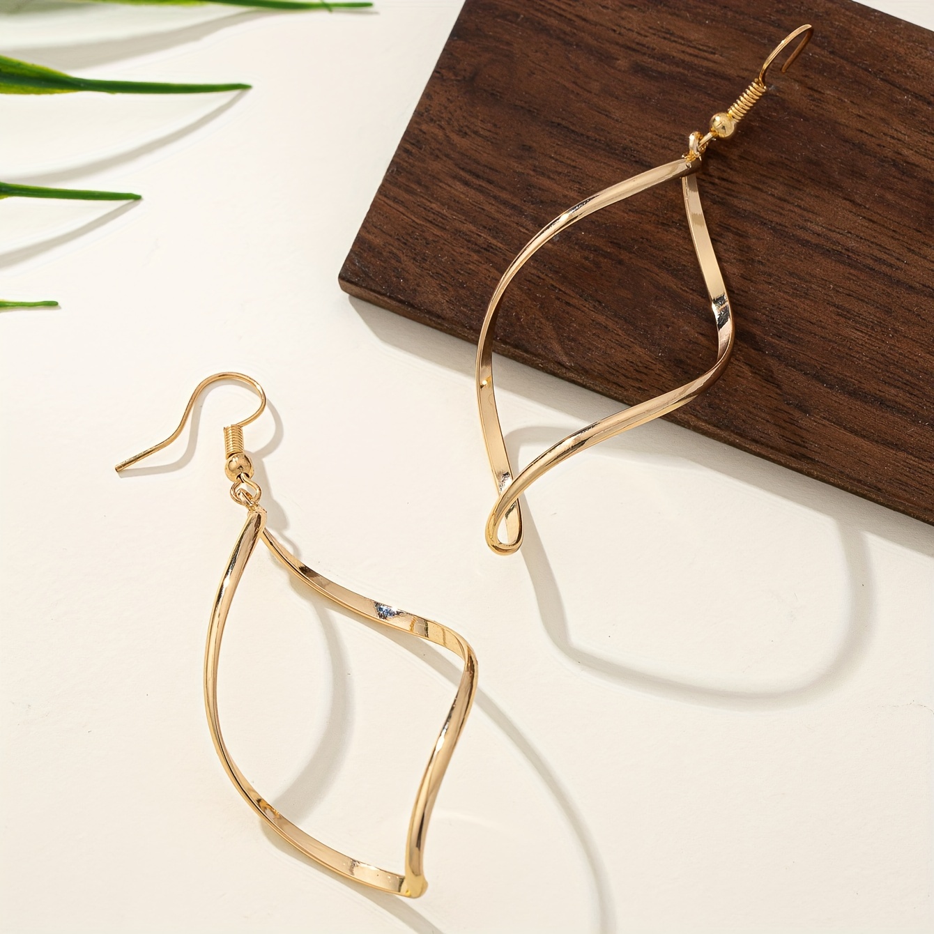 Vintage Waveform Metal Earrings, Hollow Design