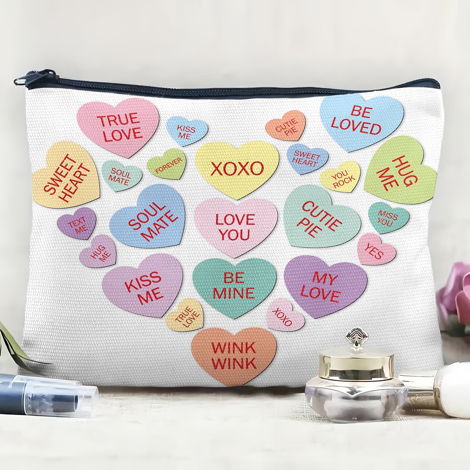 

Chic Heart Print Zipper Pouch, Linen Material, Scent-free, Multi-use Storage & Portable Makeup Bag
