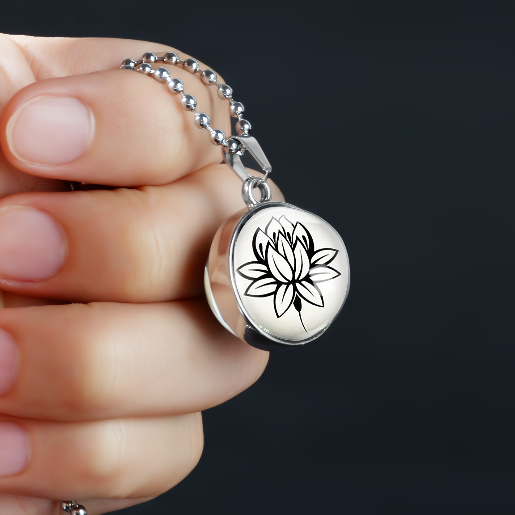 Double-Sided Art Pendant Necklace with Lotus Pattern