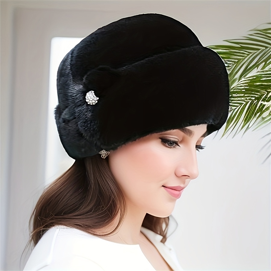 

Women's Comfortable Mink Winter Hat, 100% Polyester Knitted Hat, Solid Color, Lightweight, Non-stretchable, Hand Washable, With Braided Furry Hood, Christmas And Valentine's Day