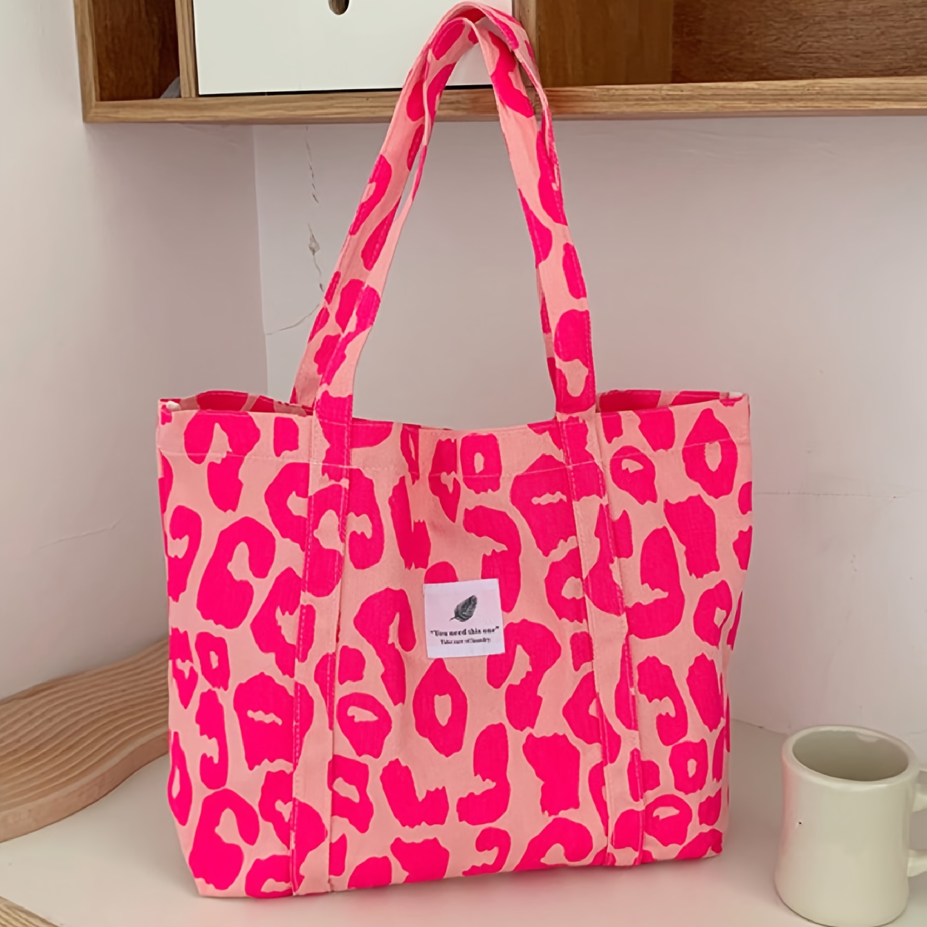 

1pc Fashionable Pink Leopard Print Tote Bag For Women, Casual Fabric Shoulder Bag With Fixed Straps, Magnetic Closure, Large Capacity Shopper - No Paint