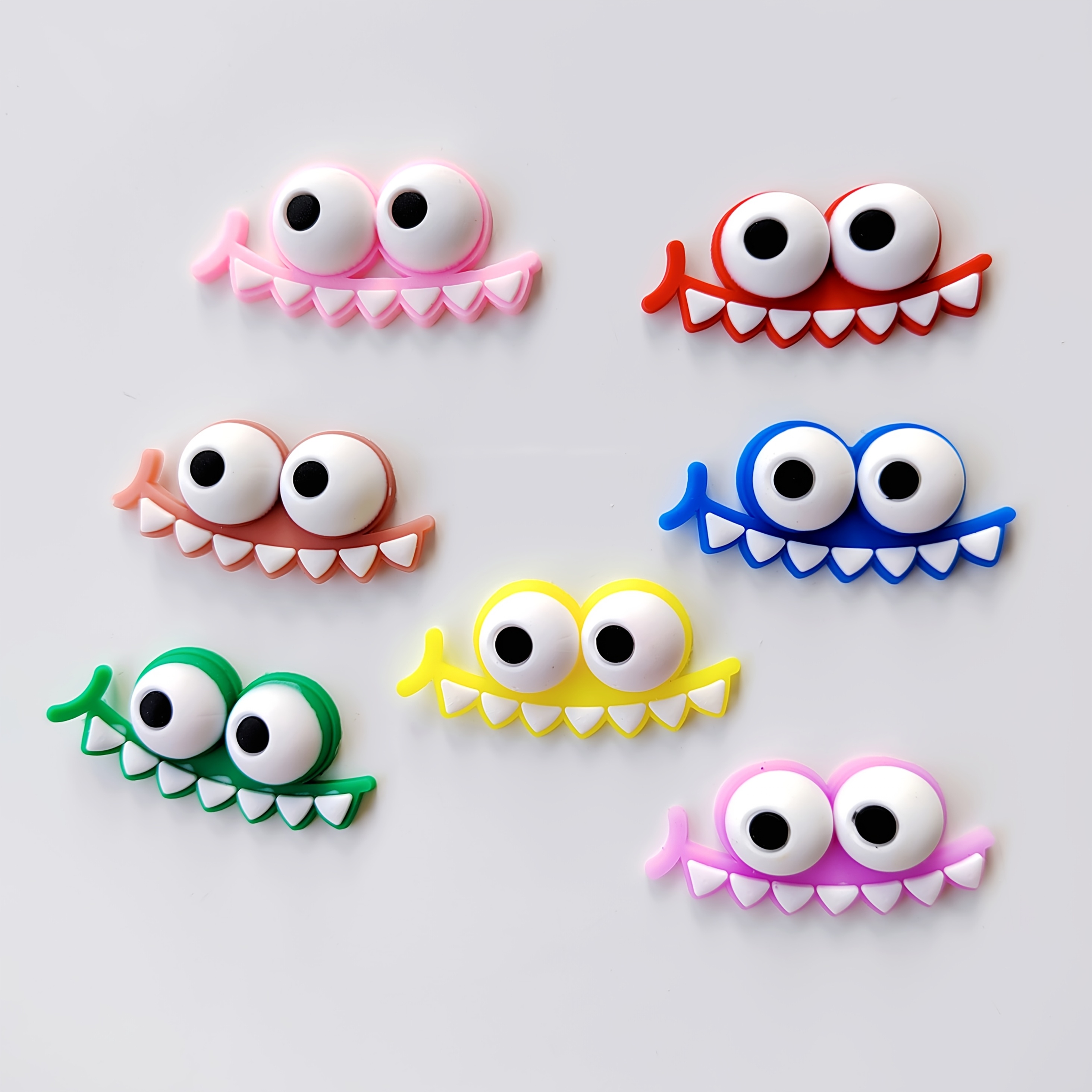 TEMU A Set Of 7 Three-dimensional Creative Dinosaur Teeth Shoe Decorations, Suitable For Sandals, Garden Shoes, Watches, And Cup Sleeves With Holes, Featuring Removable Additions, Without Battery