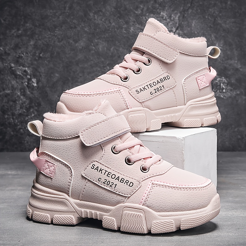 teenage winter snow boots anti slip pvc sole fleece lined   calf boots with random letter number print grey white casual winter footwear for boys girls winter boots teenage footwear round toe design durable footwear for teenager for teenager Product details 1