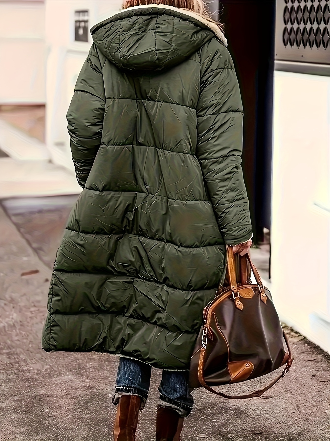 Nouveau Veste Réversible à Capuche pour Femmes d'Hiver avec Manches Croisées sur l'Épaule, Mantel Long Décontracté de Rue Extérieur pour Automne et Hiver, Trenchs D'hiver pour Femme, Blouson Élégant en Fourrure Synthétique Doublée Polaire Chaude - Style Urbain Contemporain