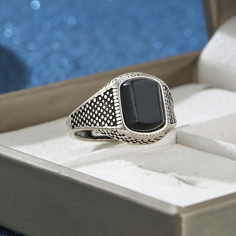TEMU Bague 1 pièce pour homme d'inspiration vintage en synthétique noire - Bague large et ouverte réglable, accessoire de mode parfait pour un port