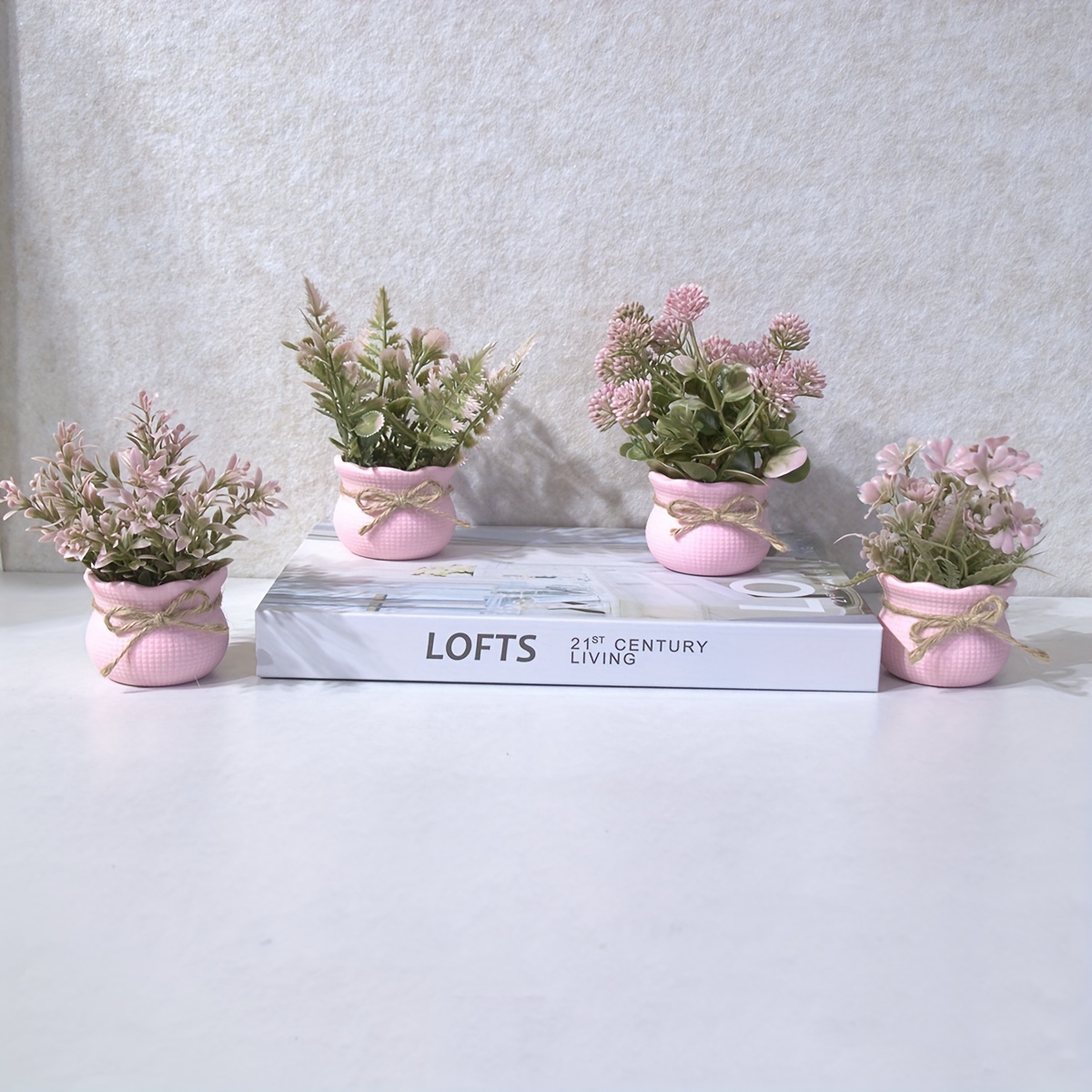 

1pc/4pcs Mini Artificial Pink Series Small Potted Plants, Home Decoration Artificial , Office/desk/dining Table/washbasin Decoration Simulation Plants