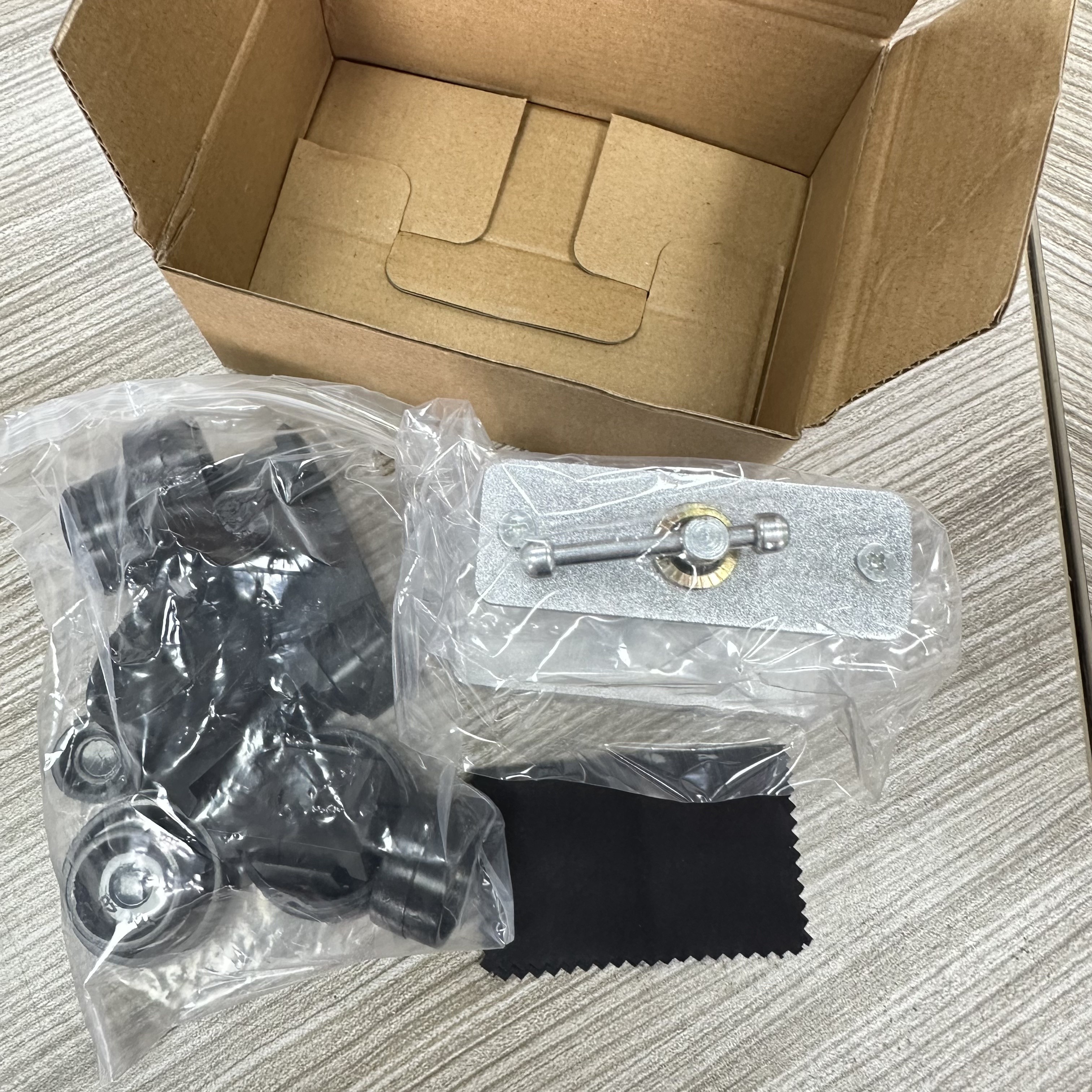 18pcs Professional Watch Press Set -iron Construction With Fitting Dies For Back Case Closing - Ideal Gift For Watch Enthusiasts And Repair Professionals