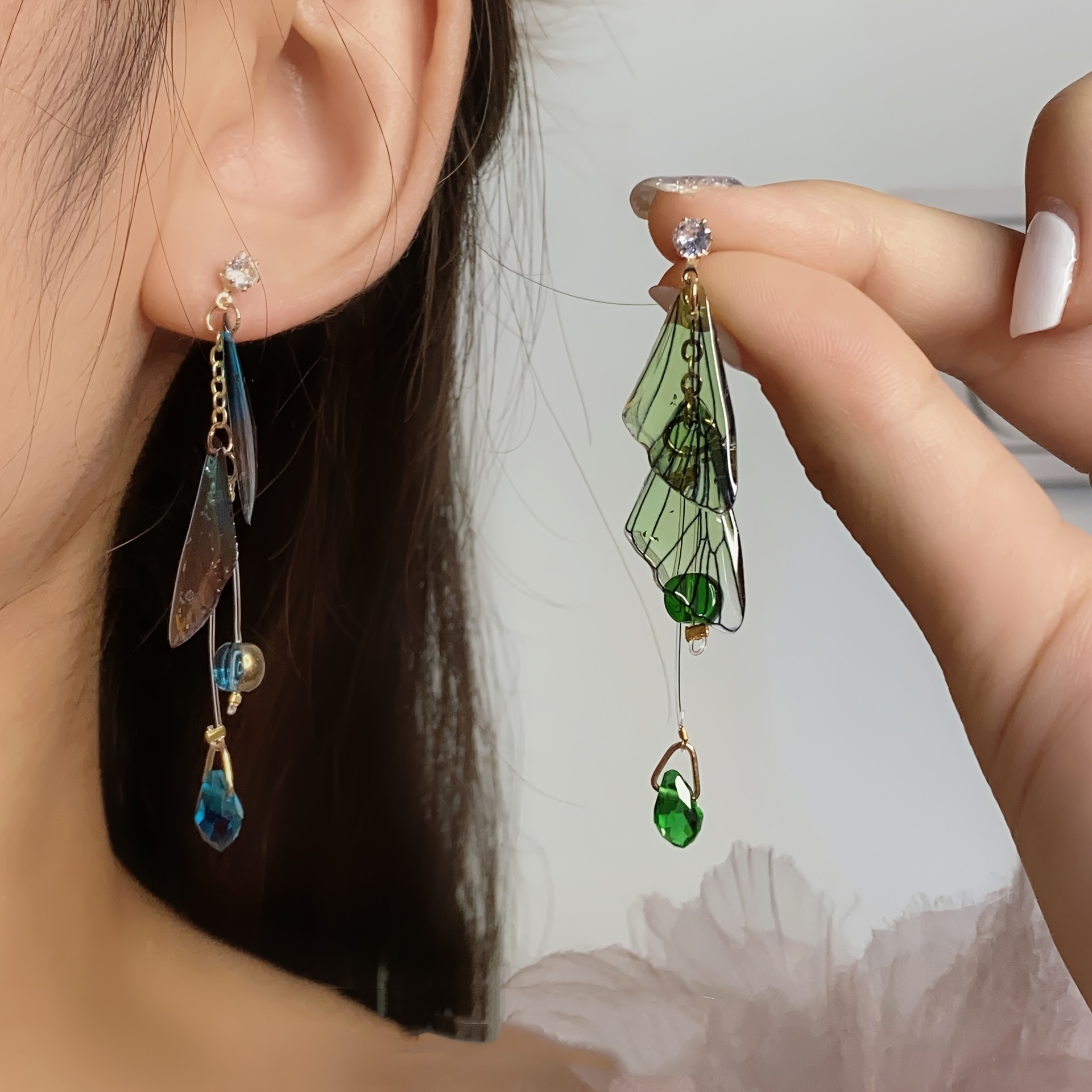 

Fashionable Butterfly Earrings With Crystal Beads
