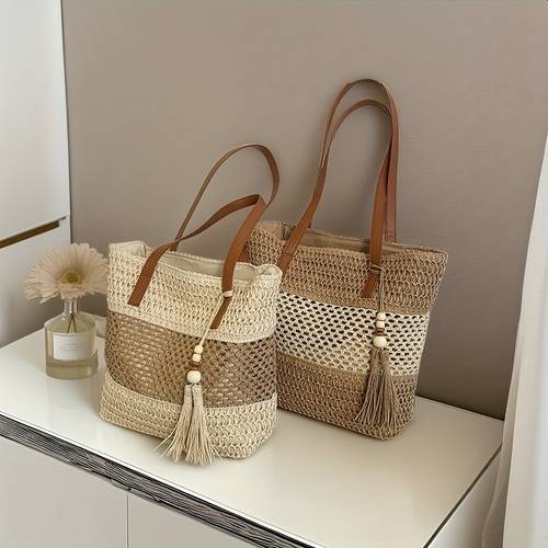a versatile womens bag suitable for all perfect as a gift for friends valentines day or mothers day this large capacity handmade straw bag features a woven design shoulder strap tassels and is ideal for beach
