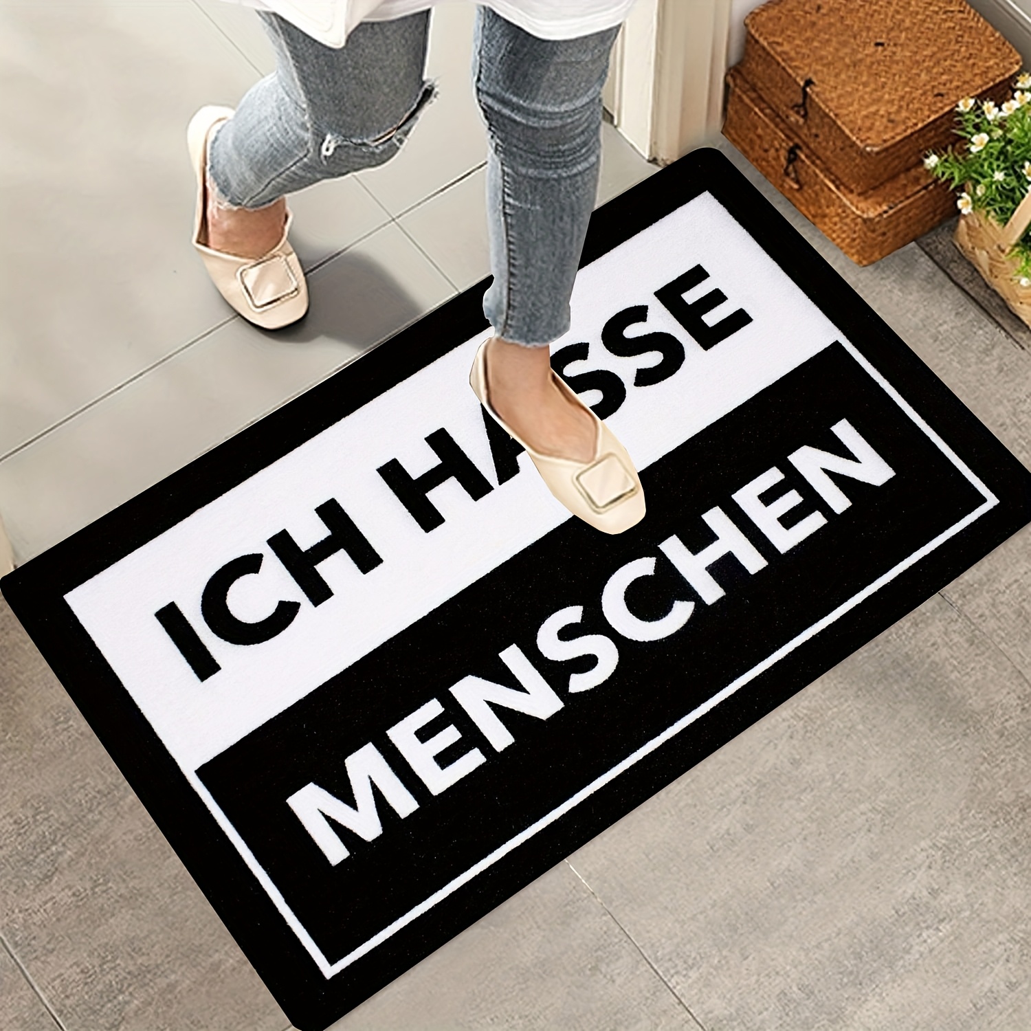 

1pc "ich Menschen" Doormat - Rectangle Polyester Mat, Machine Washable, Stain Resistant, Low Pile, Machine Made Entrance Rug For Indoor/outdoor Use, Easy To Clean, 1cm , 800gsm