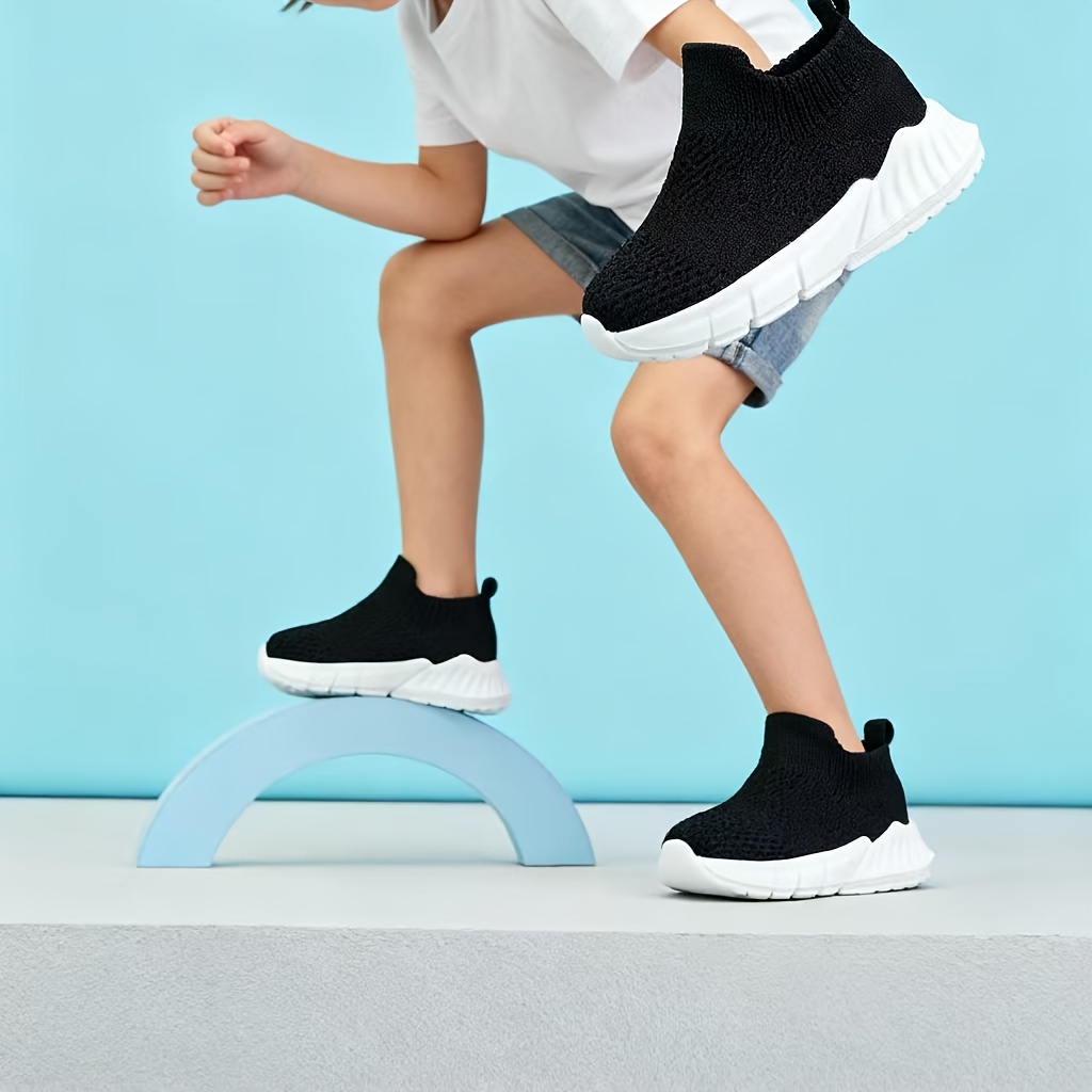 Once EVA super soft, super light, super fashionable leisure sports shoes