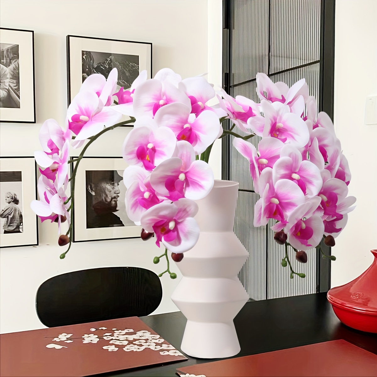 Lusso vero tocco artificiale grande orchidea Phalaenopsis rosa, finta  orchidea farfalla rosa, orchidea di seta con felci in un vaso di metallo  punteggiato d'oro -  Italia