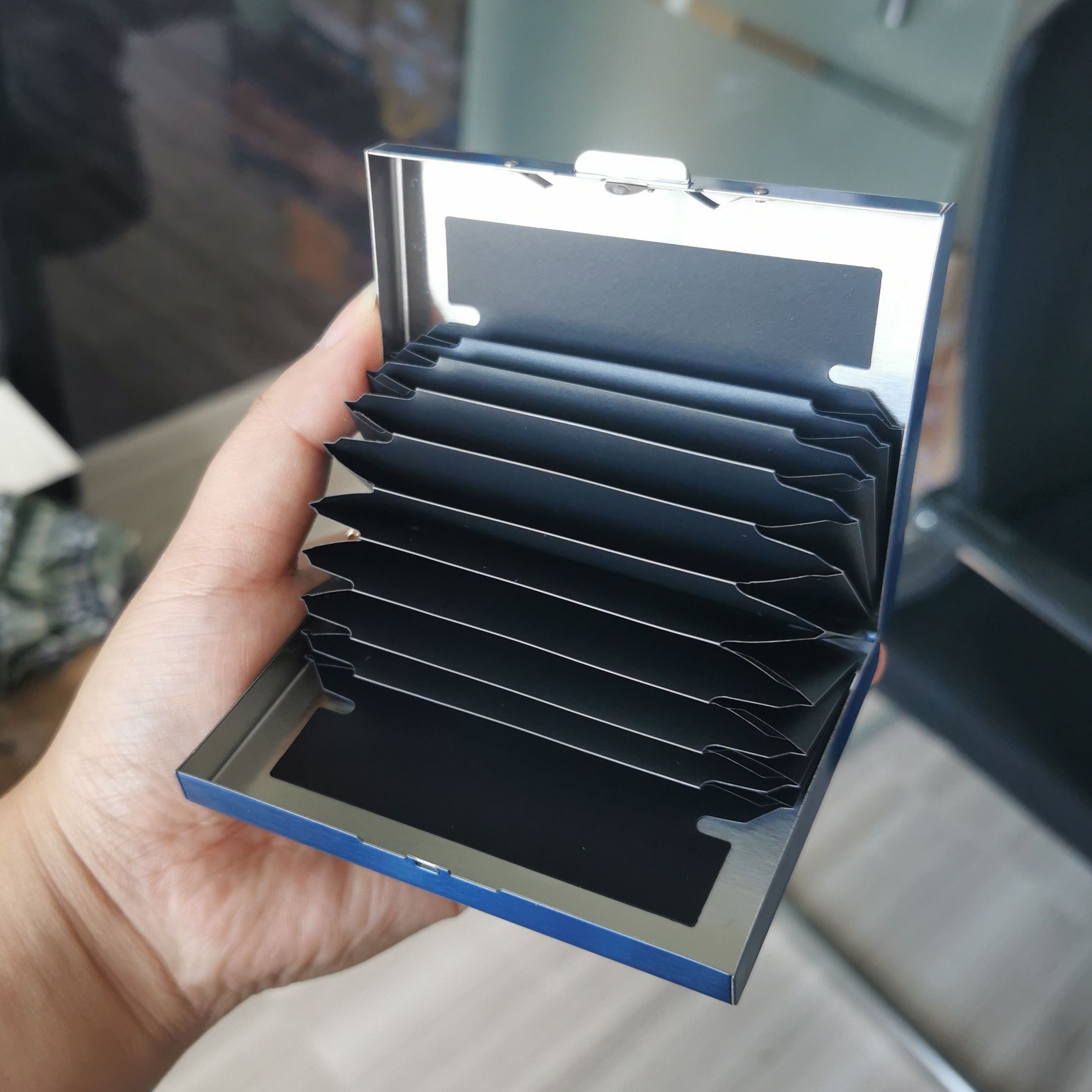 elegant metallic credit card wallet fashionable stainless steel card holder with anti theft rfid blocking portable bank credit card case details 5