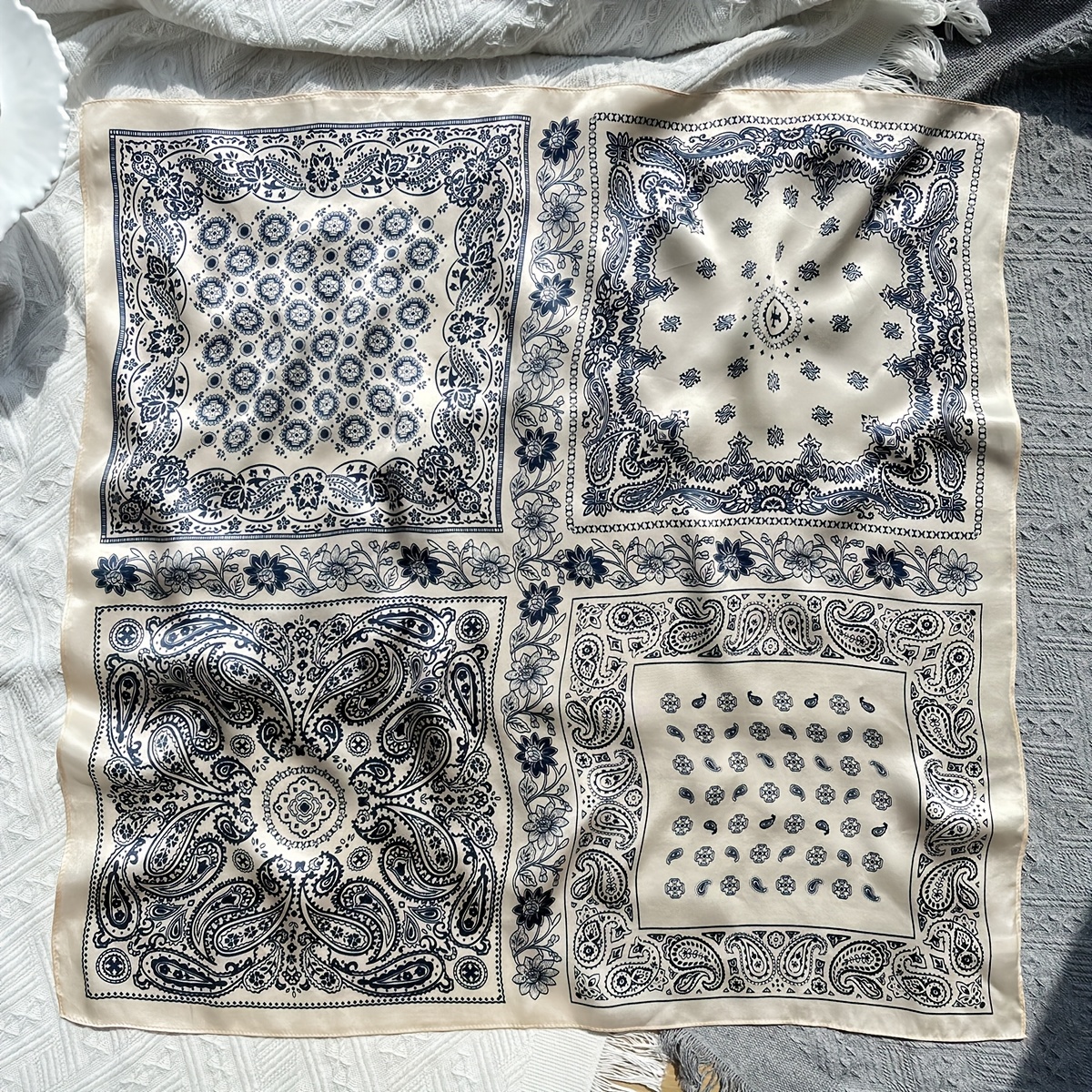 4-grid Paisley Print Scarf Women's Headscarf