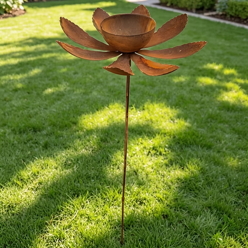 TEMU Mangeoire et abreuvoir pour oiseaux d'extérieur en fer rouillé vintage pour bassin à oiseaux Lotus, ornement décoratif à dans , ou la pelouse