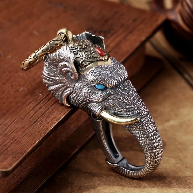 

1pc Elephant Pendant, Men's And Women's Retro Keychain