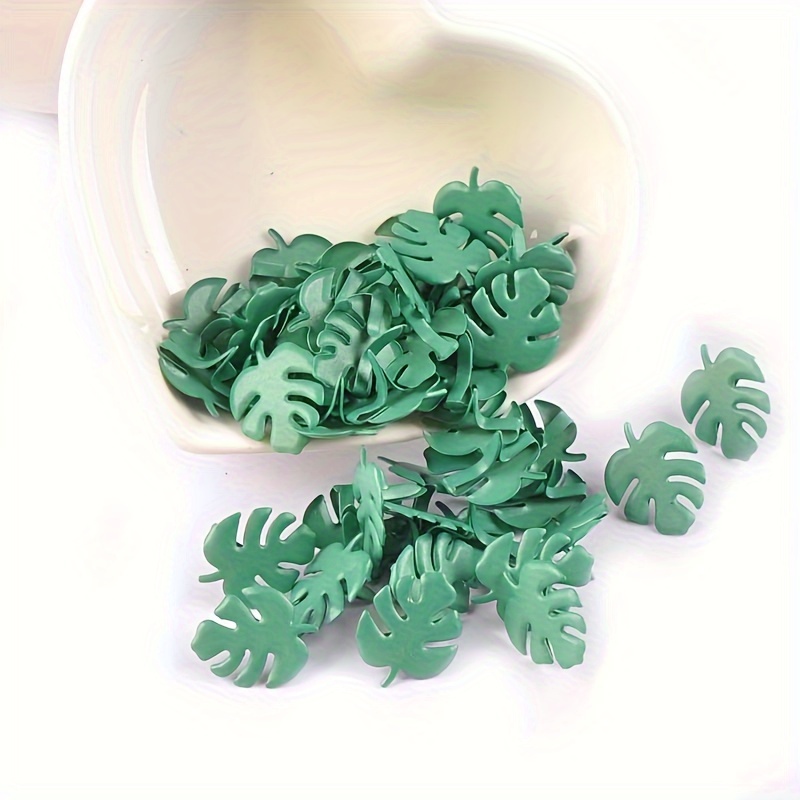 

50 feuilles de Monstera vert , épingles à pointes, 1,4 x 1,7 x 0,9 cm, adaptées pour le bricolage, la création de cartes, le scrapbooking et du