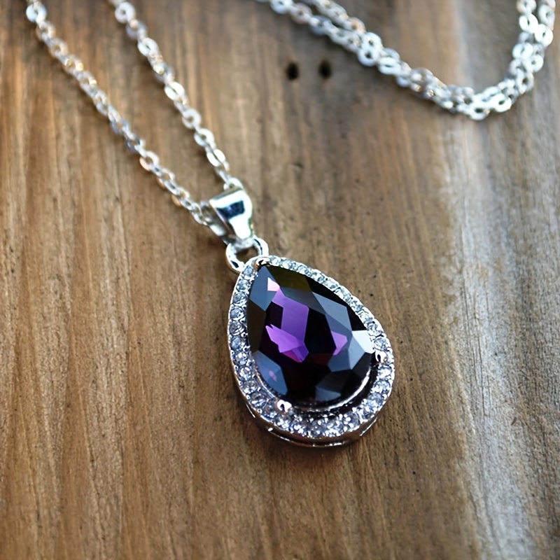 Image of 1pc Women's Fashion Pendant Necklace Elegant Women's Pendant Necklace Purple Synthetic Zirconia Decor Jewelry Easy Individual Women's Jewelry