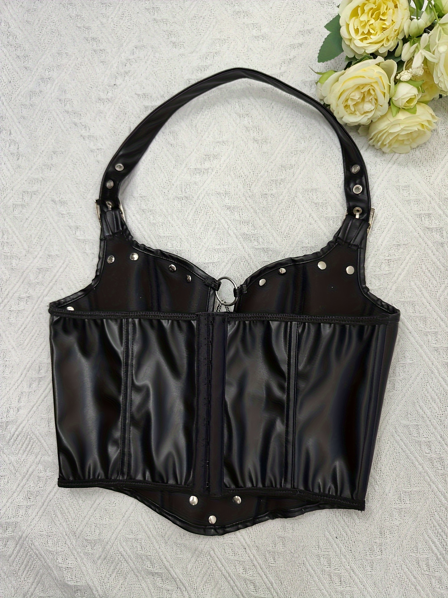 1pc Y2K Style Women'S Faux Leather Corset and Pleated Skirt Set, Sexy Hollow-Out Front with Metal Chain Detail, Cross Lacing Charm, Deep V-Neck, Stretch Fabric, Solid Color, All Seasons