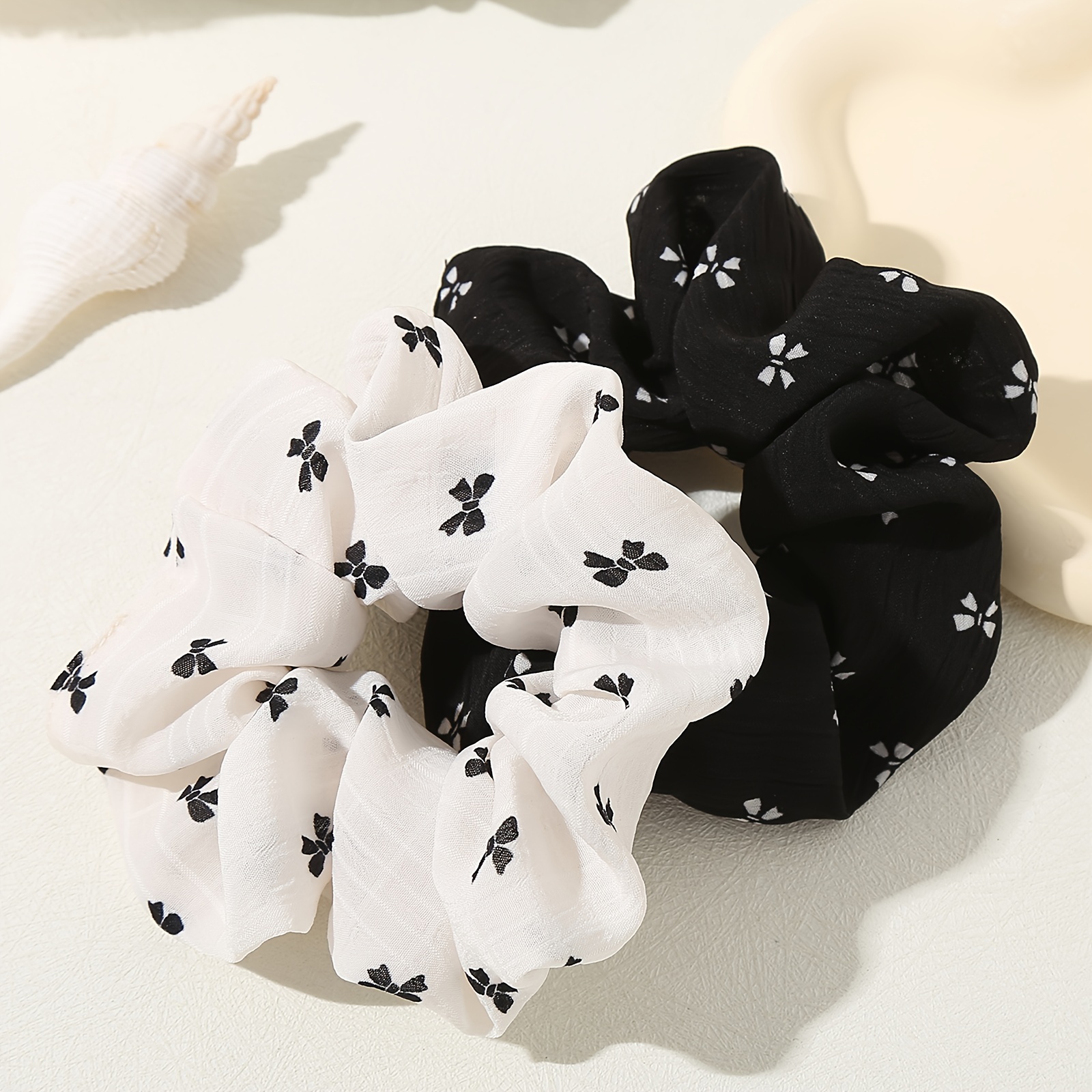 Image of Elegant Cute Bow-knot Hair Scrunchies Set, Fabric Printed Hair Ties, Elastic Ponytail Holders, Women's Fashion Hair Accessories, Chic Knot Style, Pack Of 2