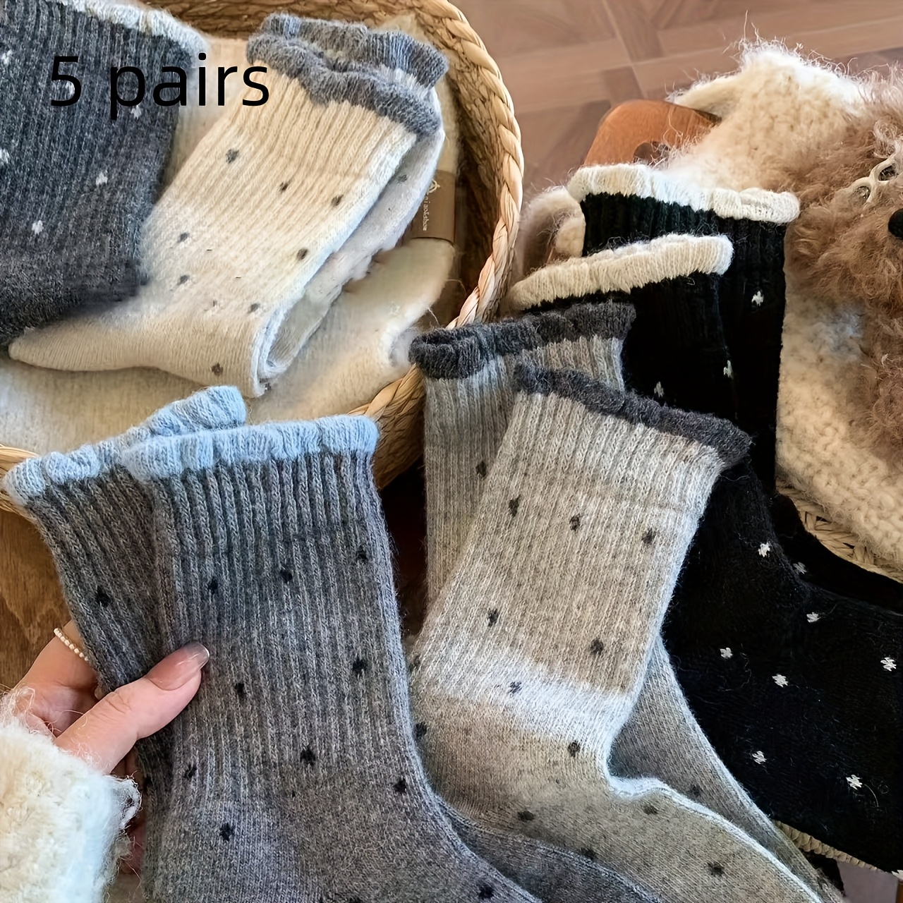 TEMU 5 Pairs Pack Mid-calf Polka Dot Socks For Autumn Winter, Versatile Gentle Retro Dopamine Chunky New Style