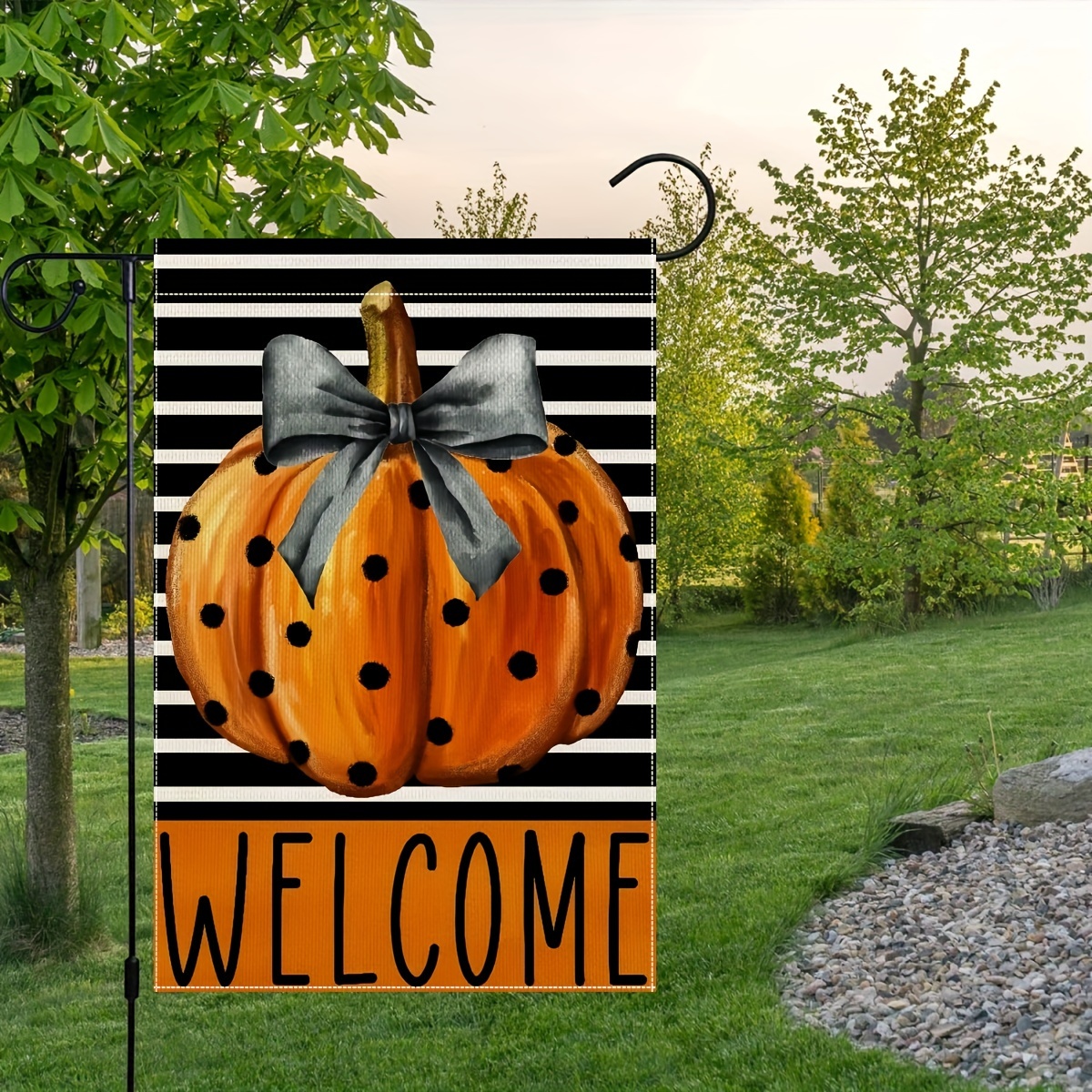 

1pc, Halloween Beautiful Garden Flag For The Exterior, Pumpkin Stripes Welcome Holiday Garden Flag 12 X 18 Inch Garden Decor Double Sided, Home Decor, Yard Decor, Outdoor Decor, Lawn Decor, Only Flag