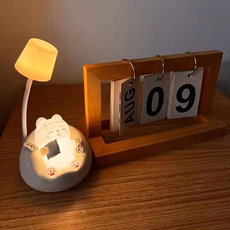 cute cat shaped night light 3 level brightness adjustable tap to light up warm light for sleep atmosphere Product details 5