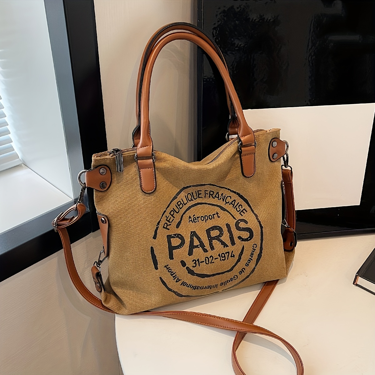 

Vintage Canvas Tote Bag For Women, Fashionable Casual Shoulder & Messenger Bag, With Zipper Closure, Fabric Material, With Paris Stamp Design, For Guangzhou