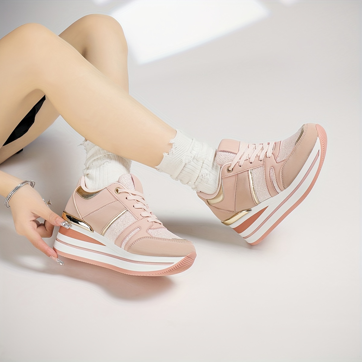 Plateau Schuhe Damen Sneaker, Mesh Freizeitschuhe Plateausohle Orthopädische Schuhe Damen Sommerschuhe Atmungsaktiv Walking Shoes mit Keilabsatz Funky Damenschuhe Turnschuhe Sandalen