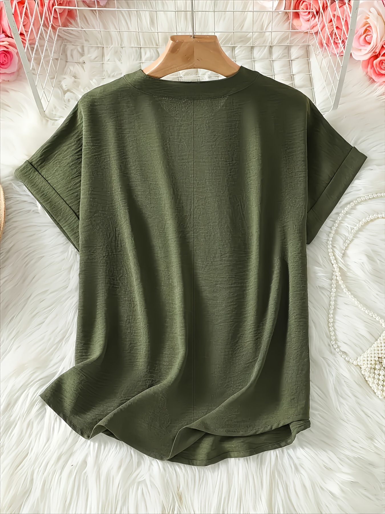 Elegant Plus Size Women'S V-Neck Short Sleeve Blouse - Light Gray, Casual & Stylish for Spring/Summer, Relaxed Fit with Half-Sleeve Design, Casual Wear | Relaxed Fit Top | Stylish Necklin