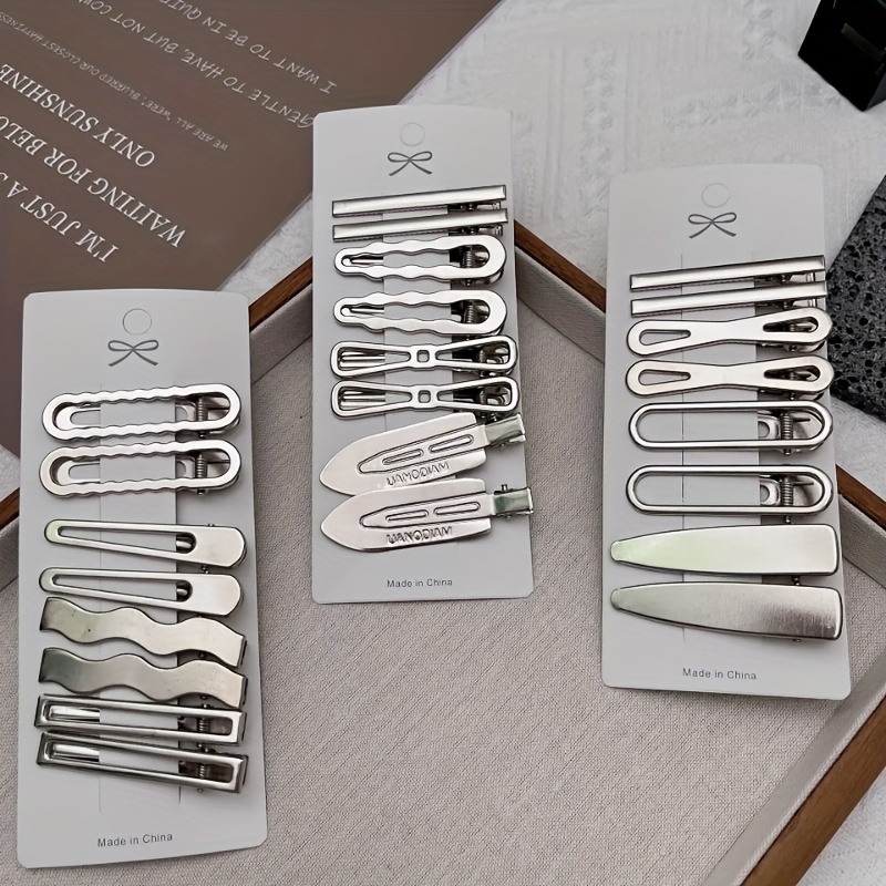 E-shop 24 Stück Silberne Haarklammern für Damen, Metallige Pony- und Haarnadeln, Stern-Haarspangen, Y2K Entenschnabel-Klammern, Stilvolle